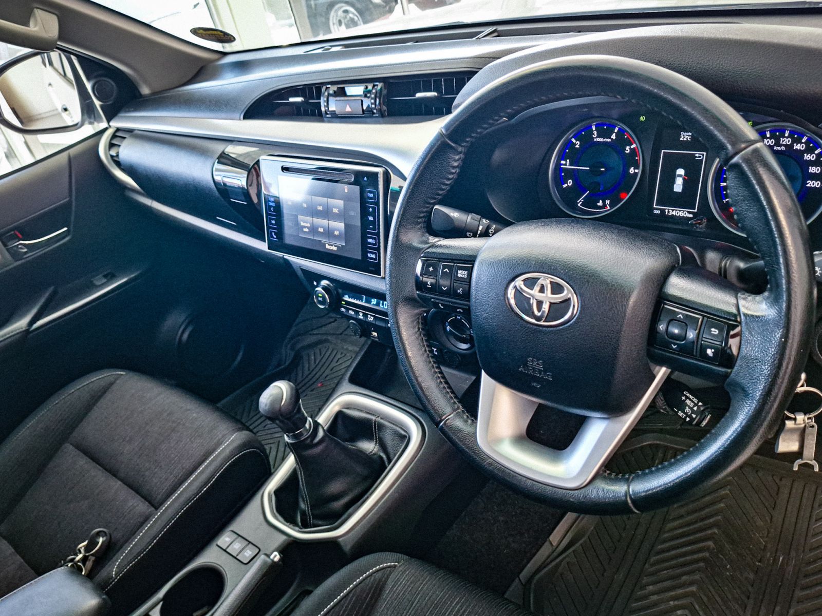 2018 Toyota Hilux photo 5