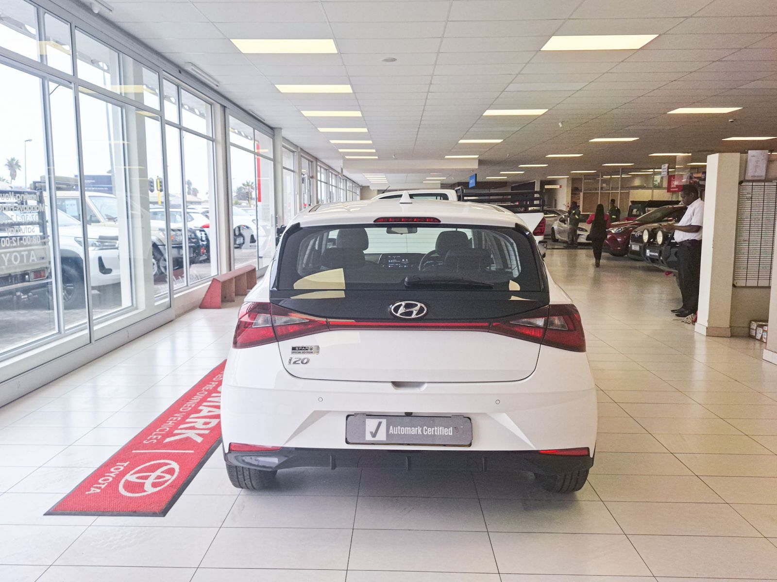 2023 Hyundai i20 photo 3
