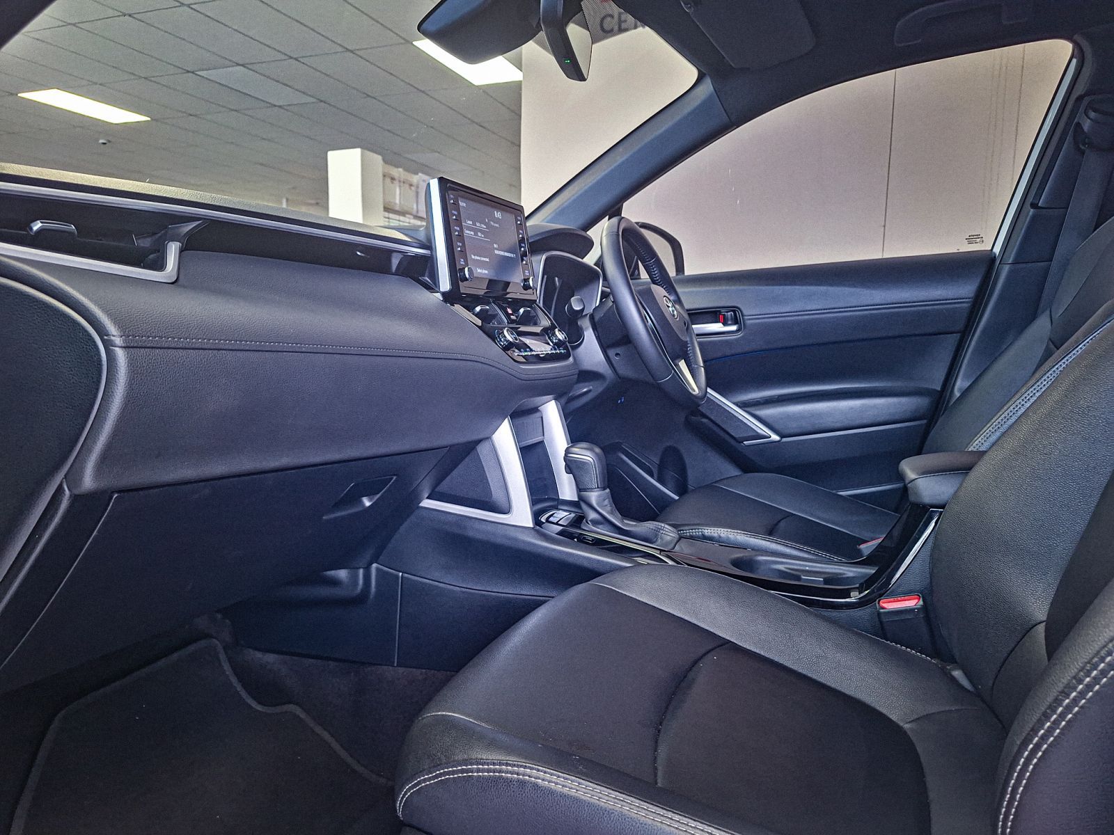 2023 Toyota Corolla photo 6