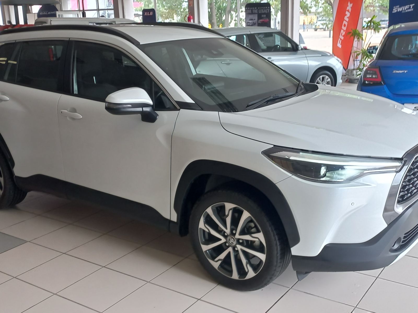 2023 Toyota Corolla photo 1