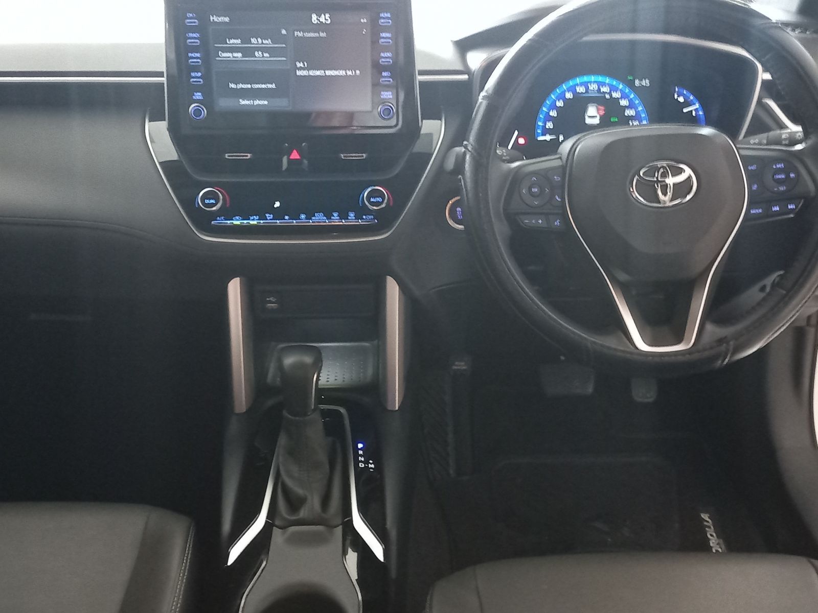 2023 Toyota Corolla photo 6