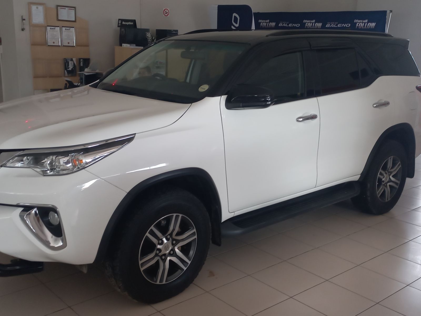 2020 Toyota Fortuner photo 3