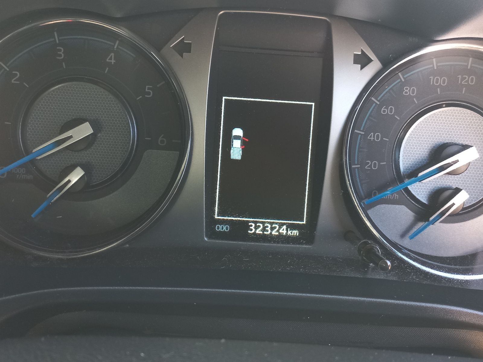 2022 Toyota Hilux photo 7