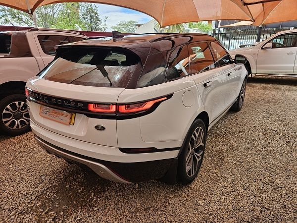 2018 Land Rover Range Rover photo 3