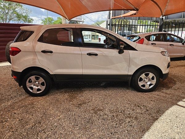 2016 Ford Ecosport photo 2