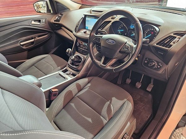 2020 Ford Kuga photo 8