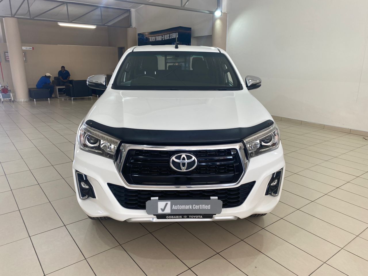 2019 Toyota Hilux photo 2
