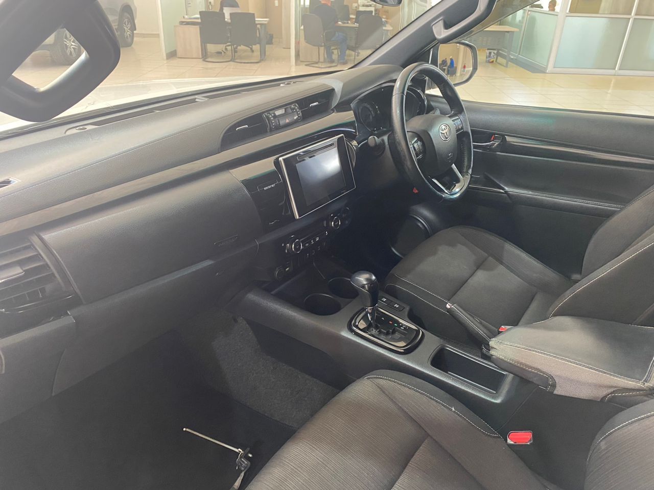2019 Toyota Hilux photo 7