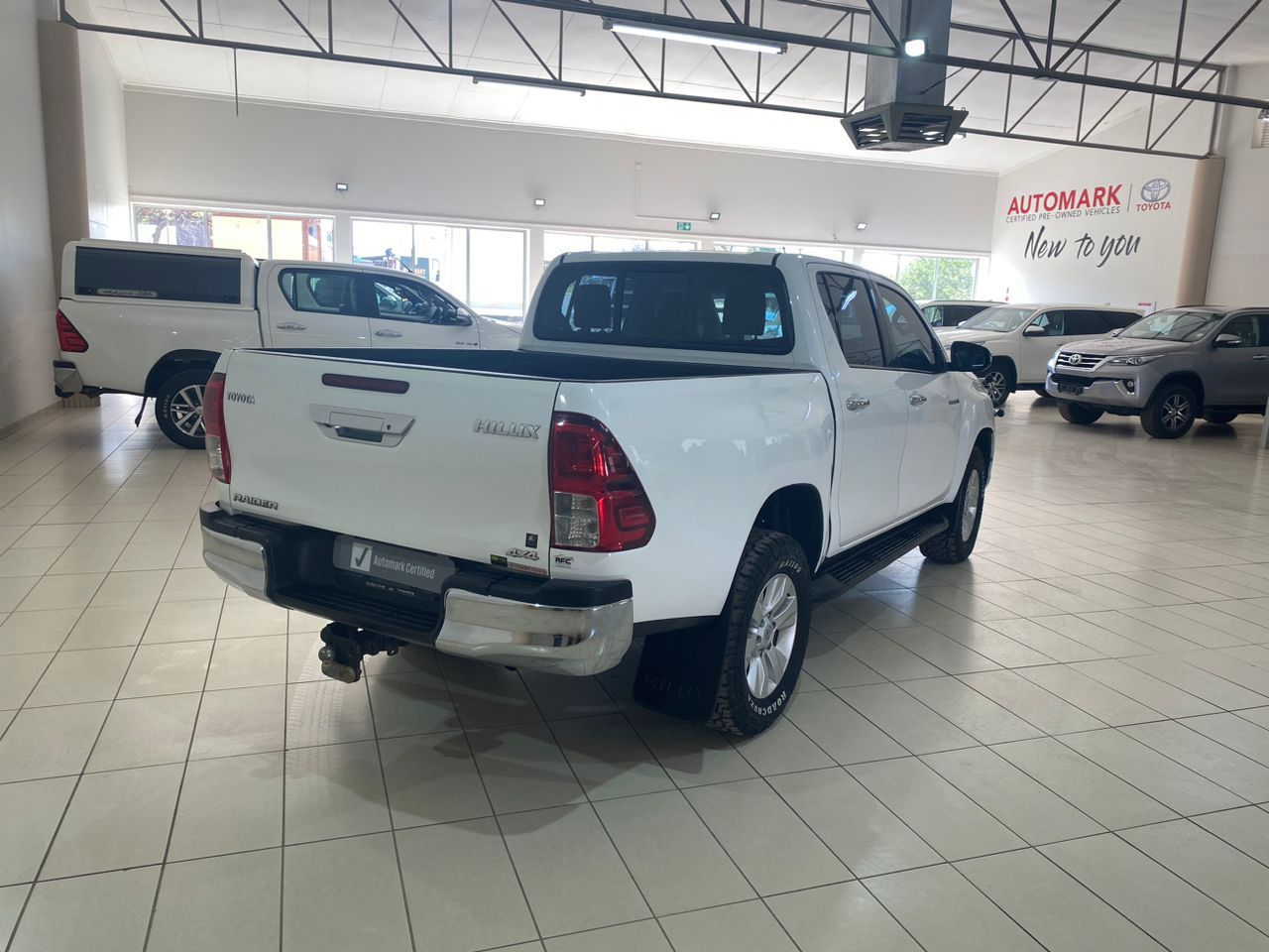 2017 Toyota Hilux photo 4