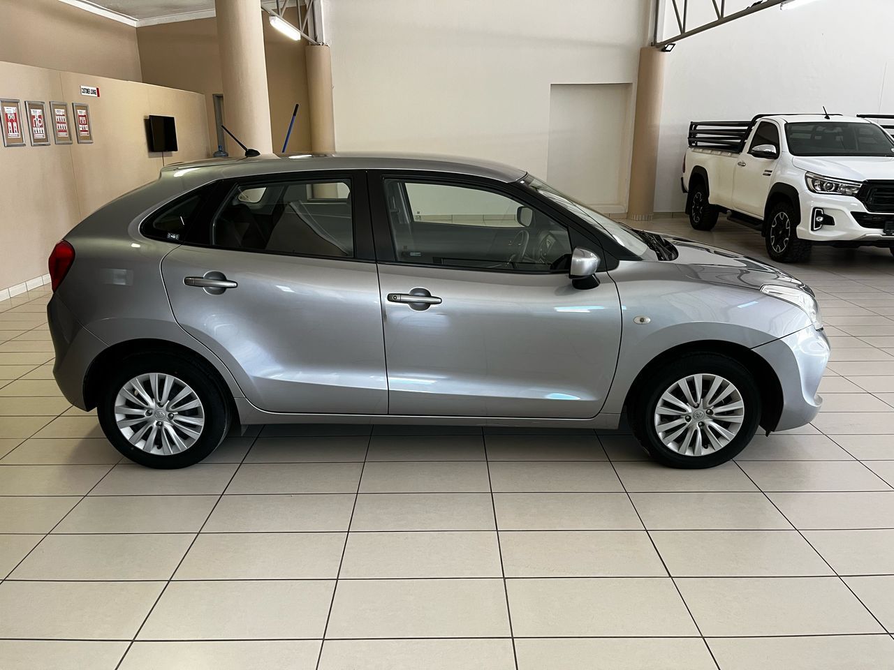 2022 Toyota Starlet photo 2