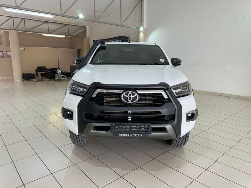 2021 Toyota Hilux photo 2