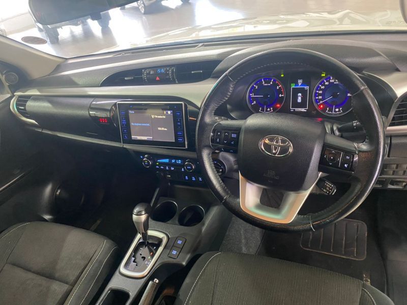 2018 Toyota Hilux photo 8
