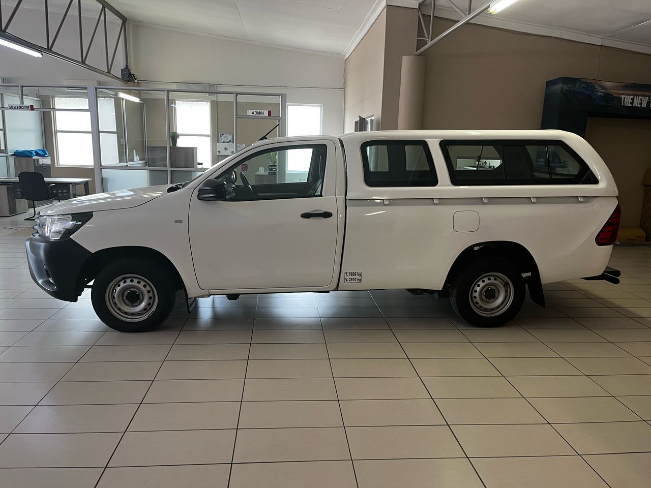 2024 Toyota Hilux photo 5