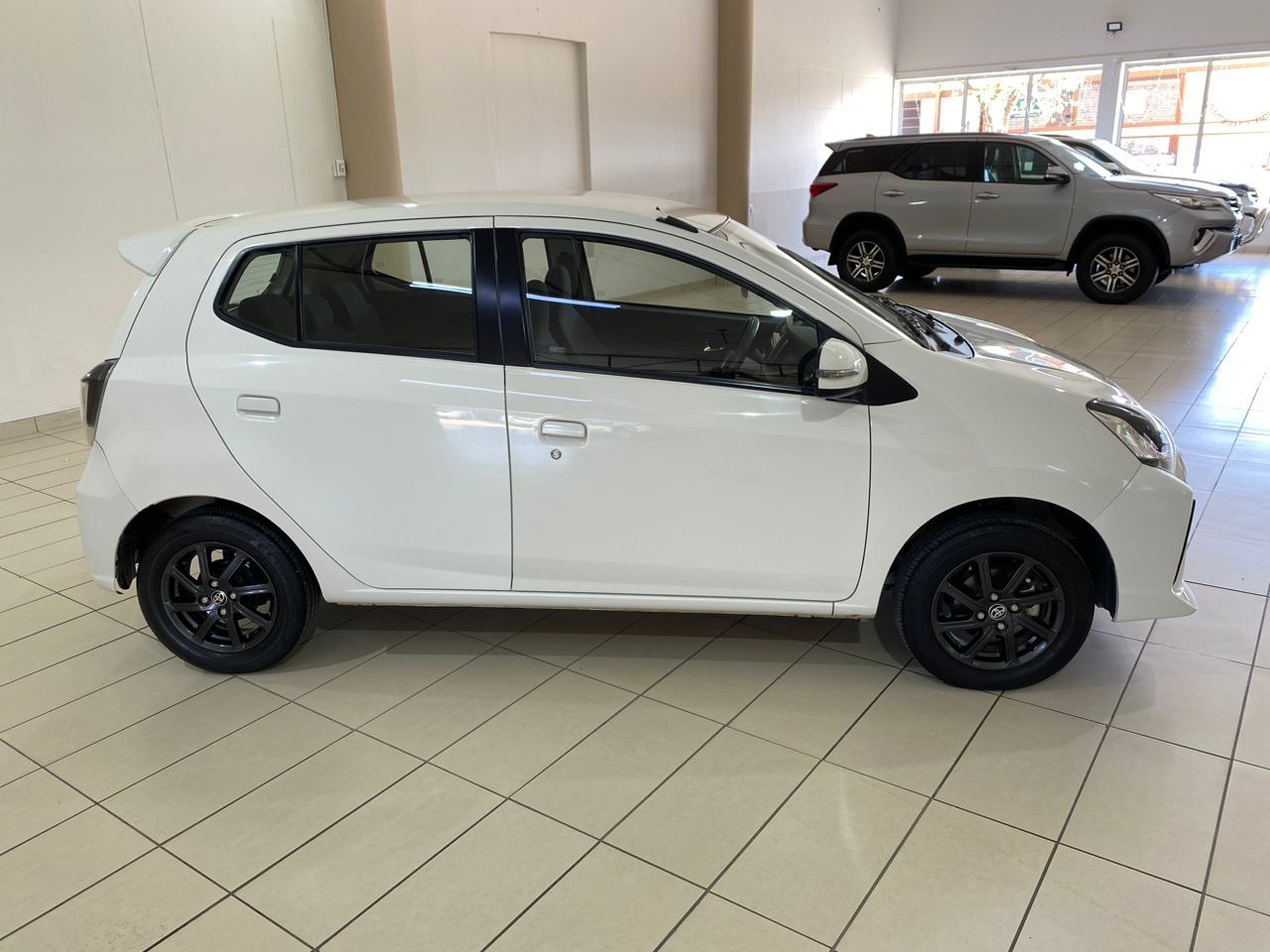 2021 Toyota Agya photo 2