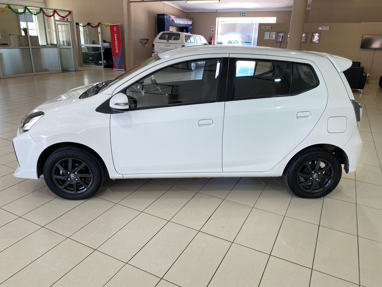 2021 Toyota Agya photo 7