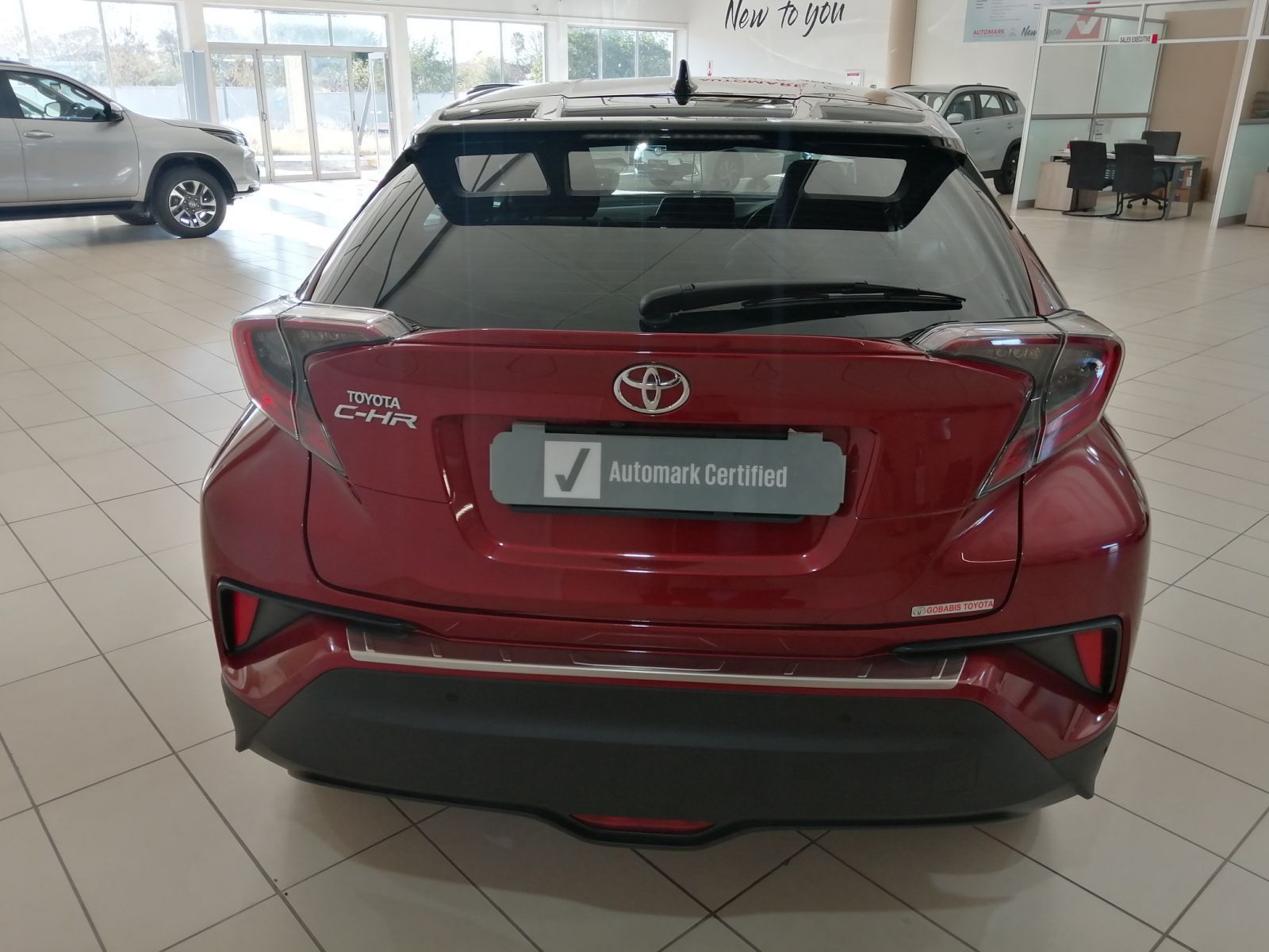 2019 Toyota C-HR photo 5