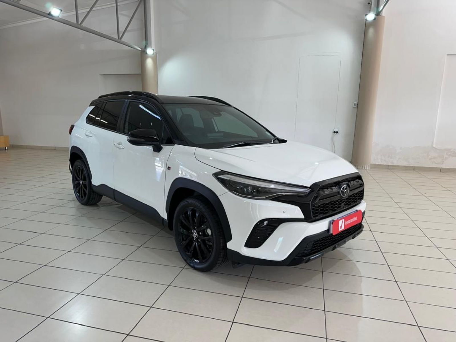 2024 Toyota Corolla photo 1