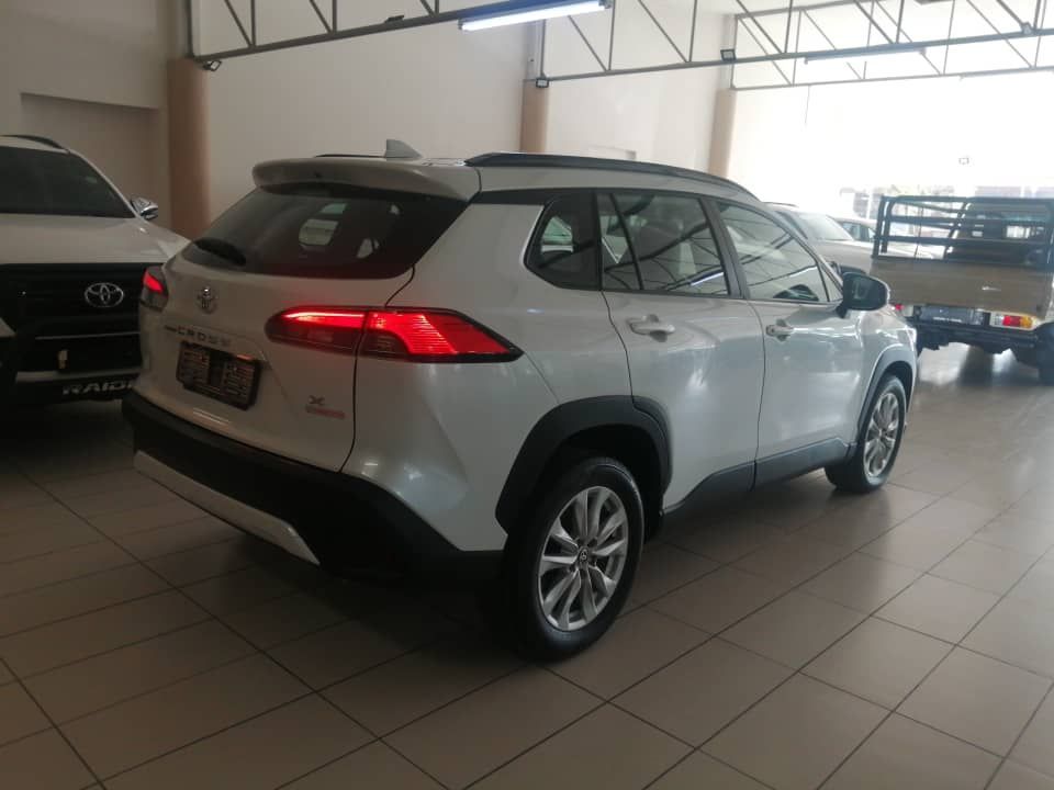 2022 Toyota Corolla photo 5