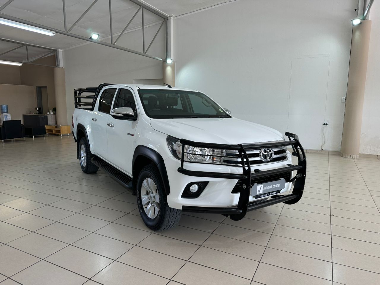 2017 Toyota Hilux photo 1