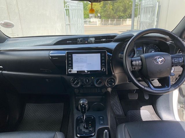 2024 Toyota Hilux photo 15