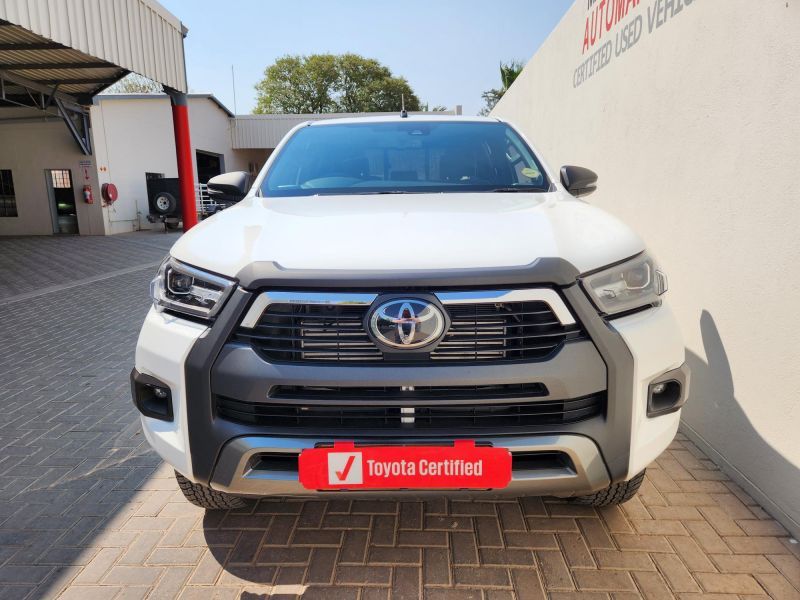 2021 Toyota Hilux photo 2