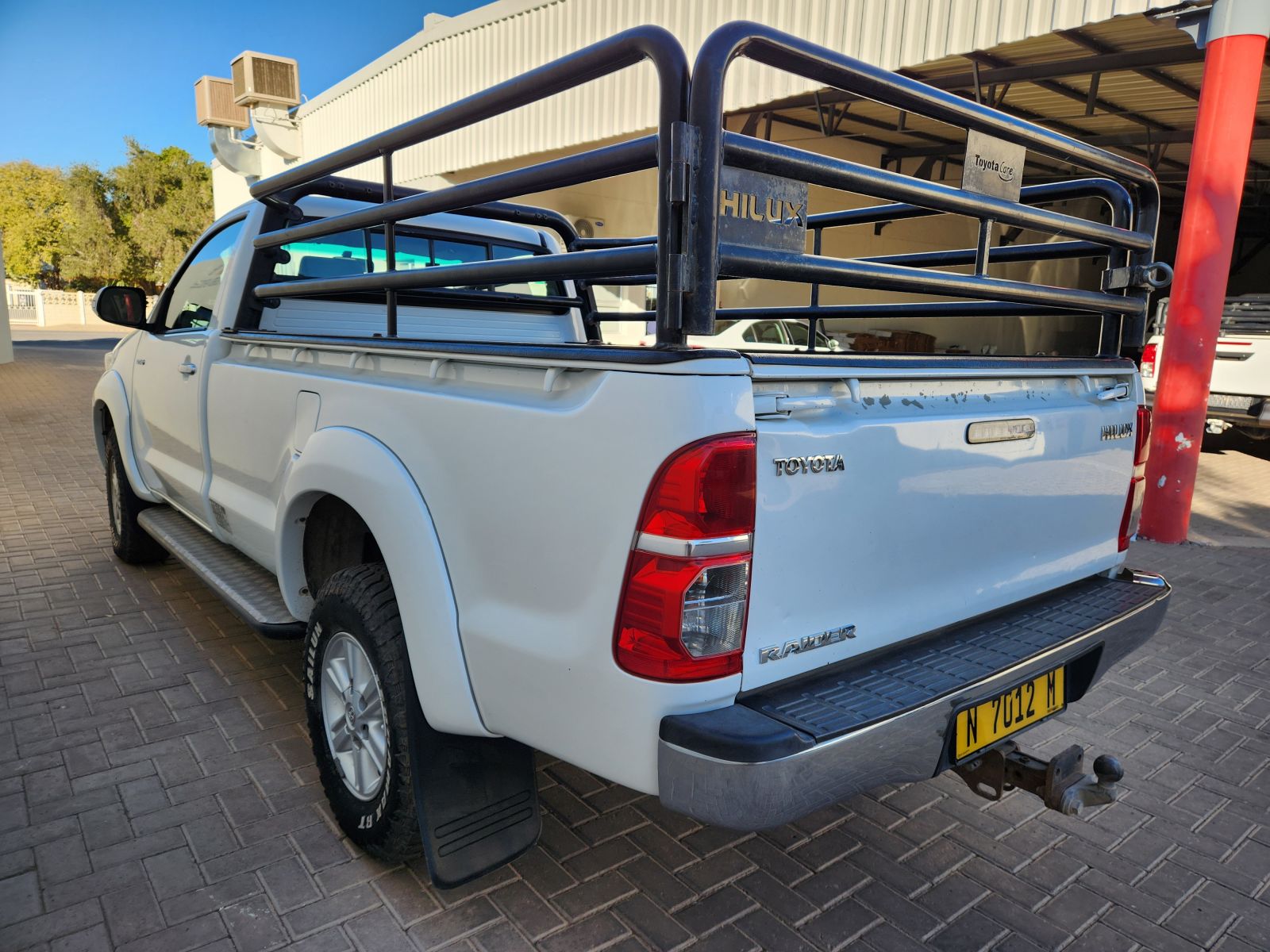 2014 Toyota Hilux photo 7
