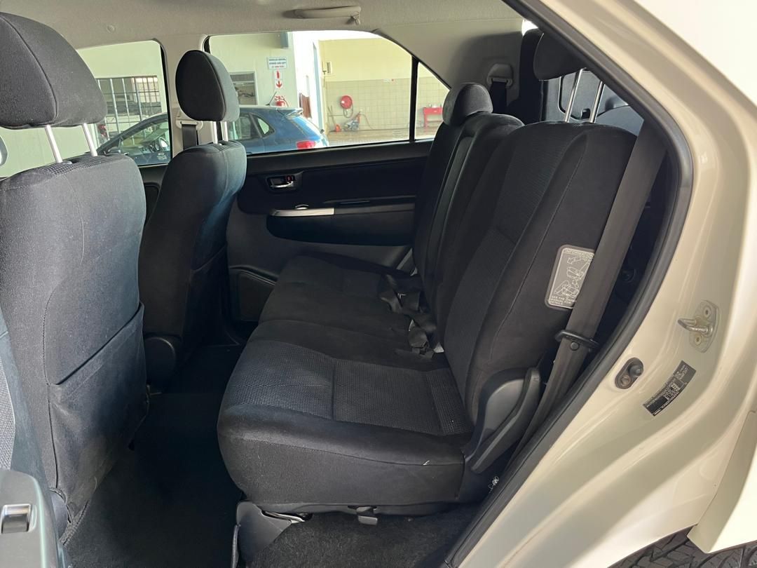 2014 Toyota Fortuner photo 10