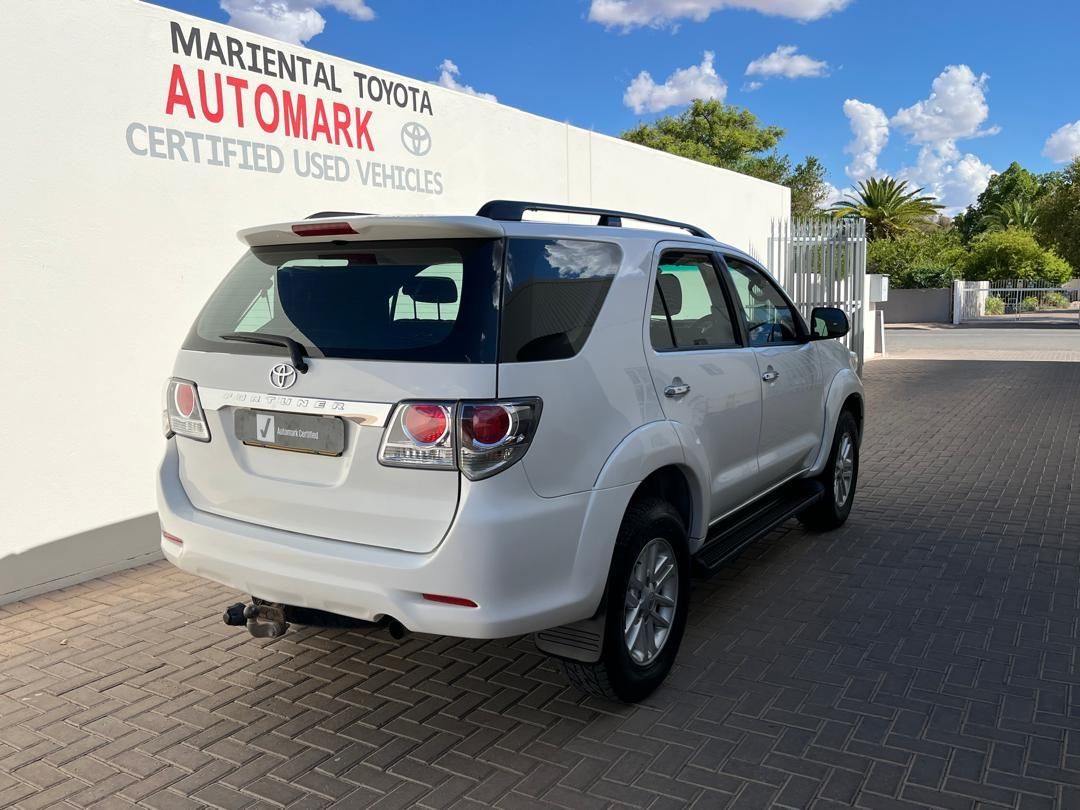 2014 Toyota Fortuner photo 7