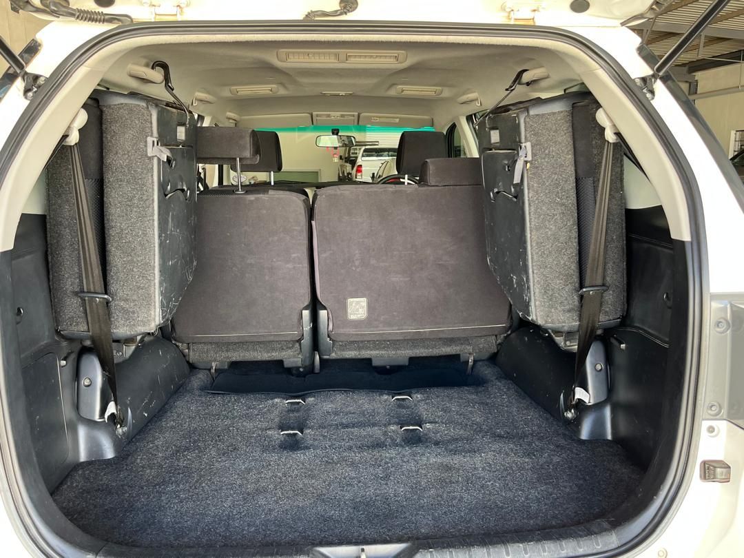 2014 Toyota Fortuner photo 8