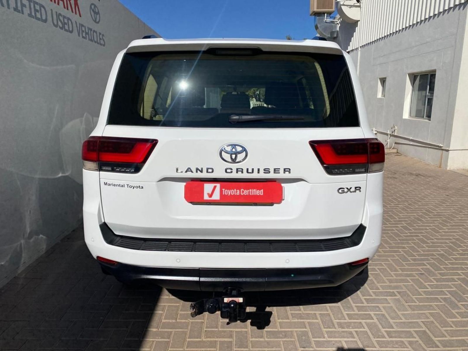 2022 Toyota Land Cruiser photo 6
