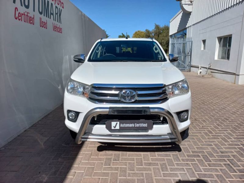 2016 Toyota Hilux photo 2