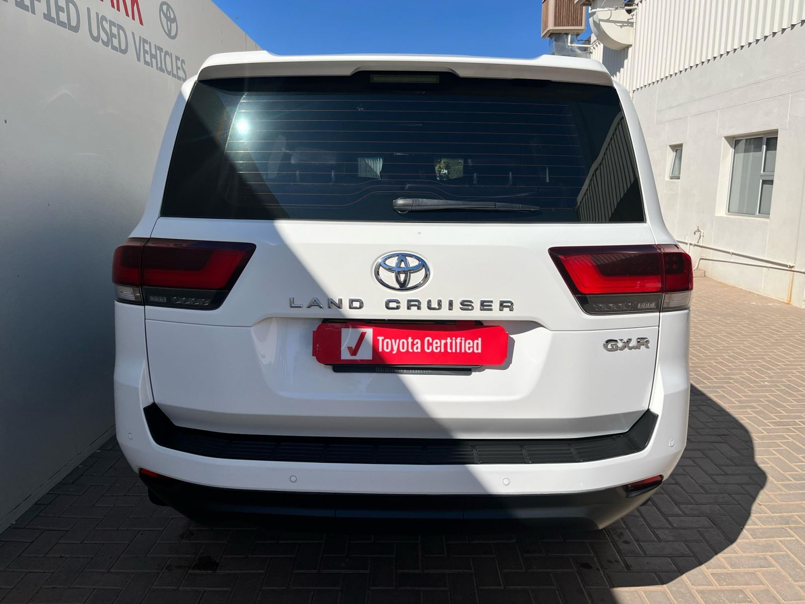 2022 Toyota Land Cruiser photo 5