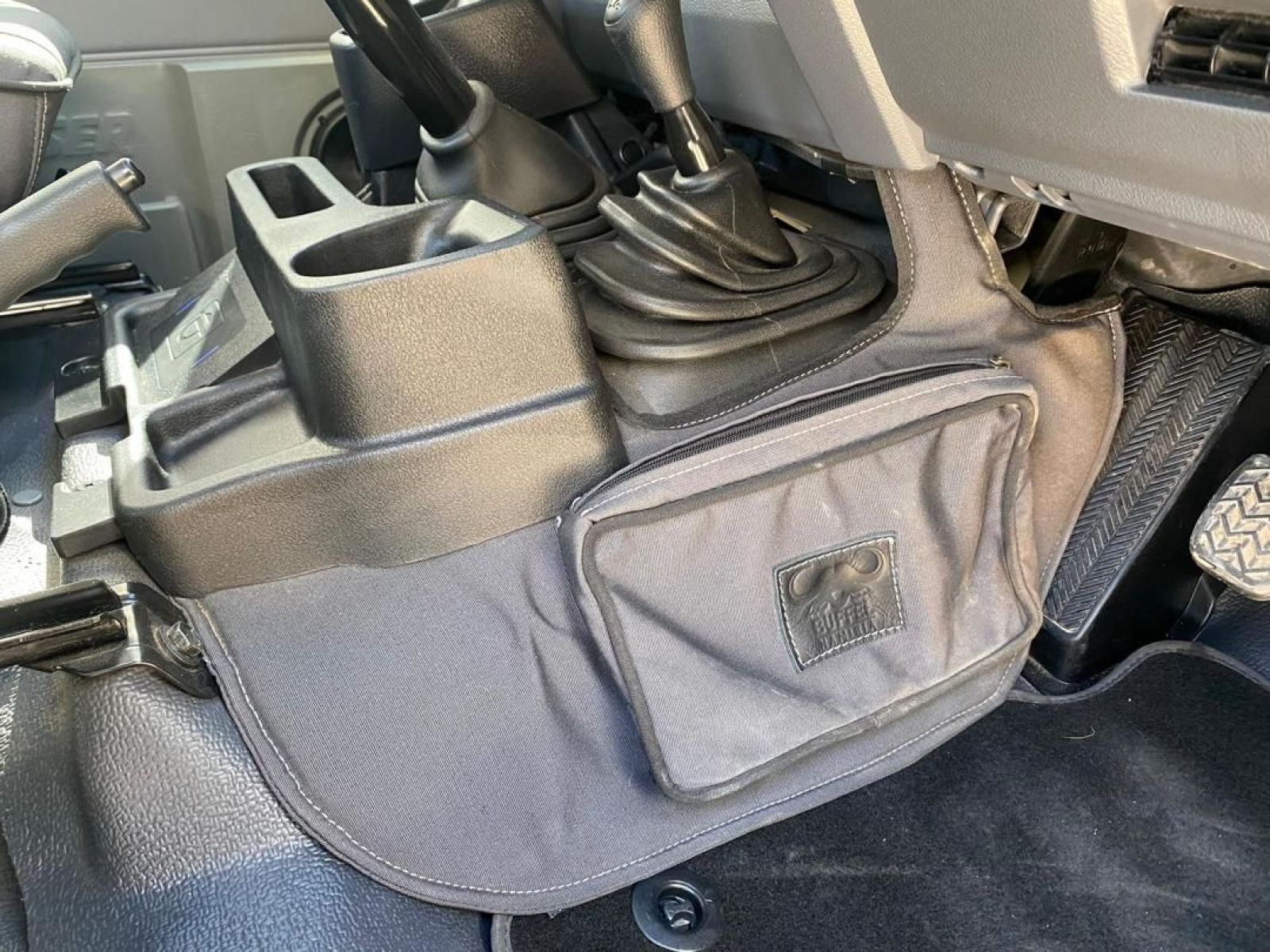 2022 Toyota Land Cruiser photo 16