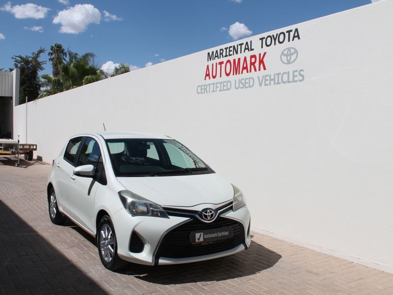 2014 Toyota Yaris photo 1