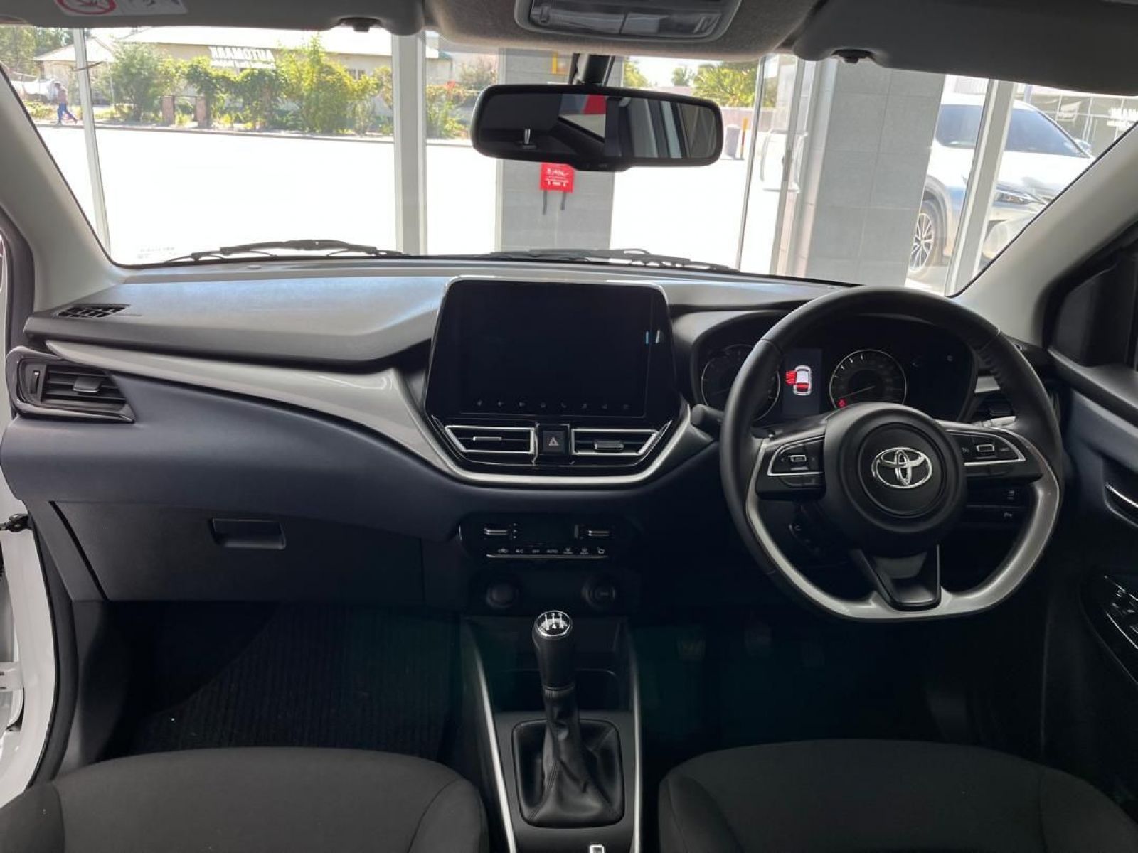 2023 Toyota Starlet photo 9