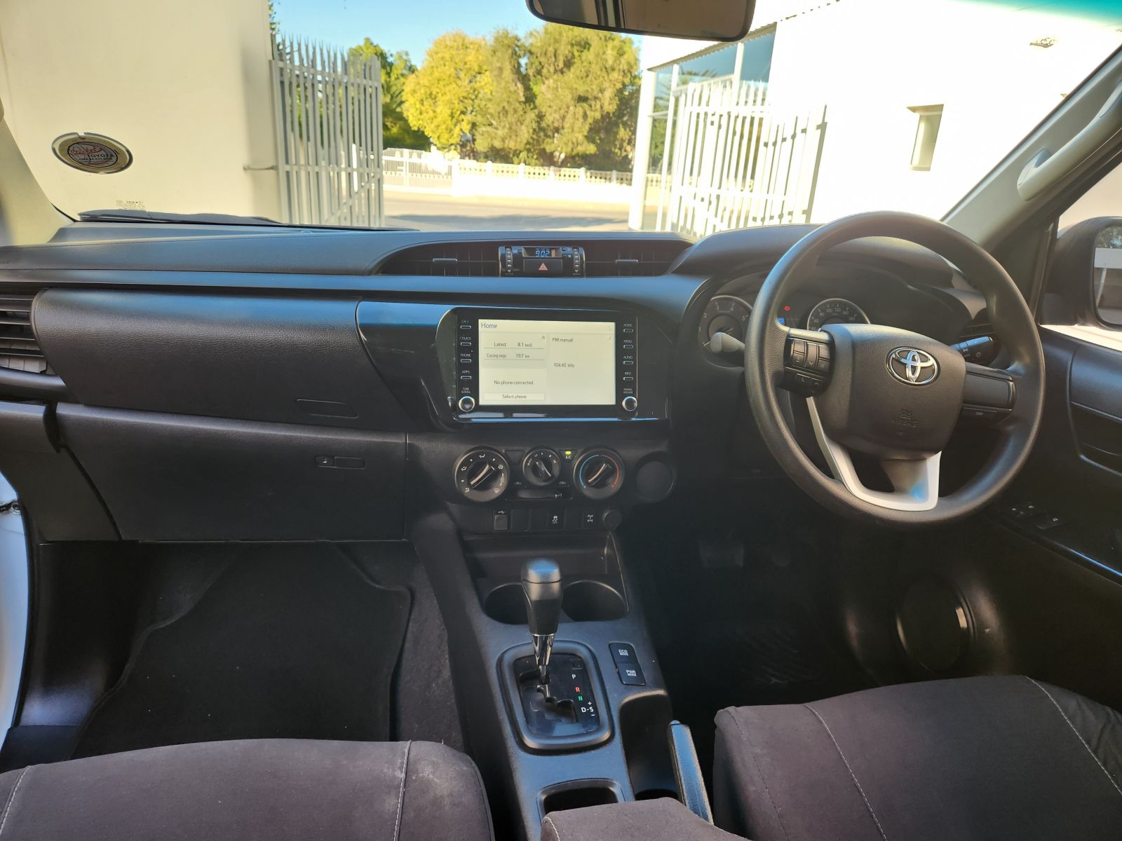 2020 Toyota Hilux photo 8