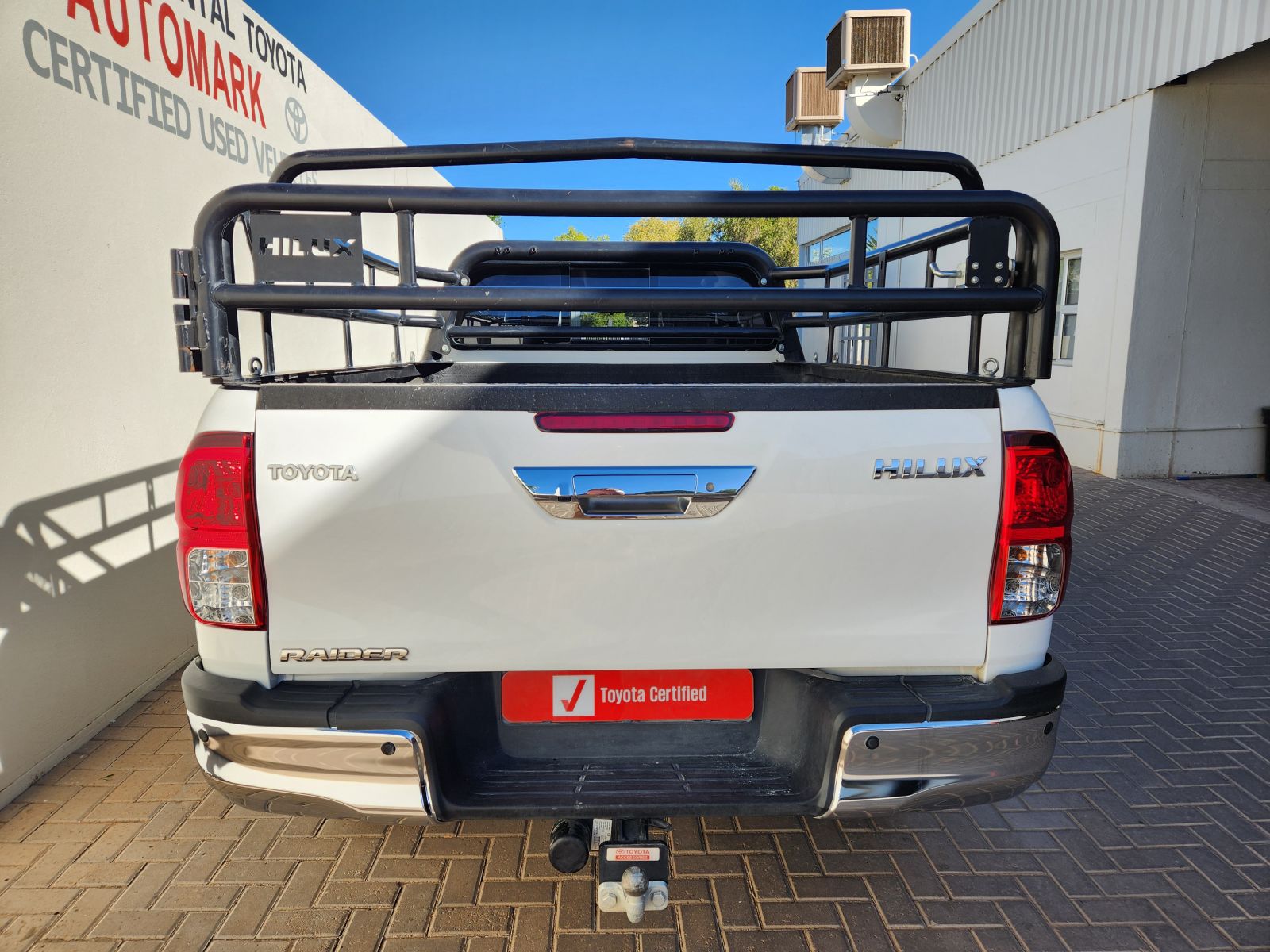 2023 Toyota Hilux photo 5