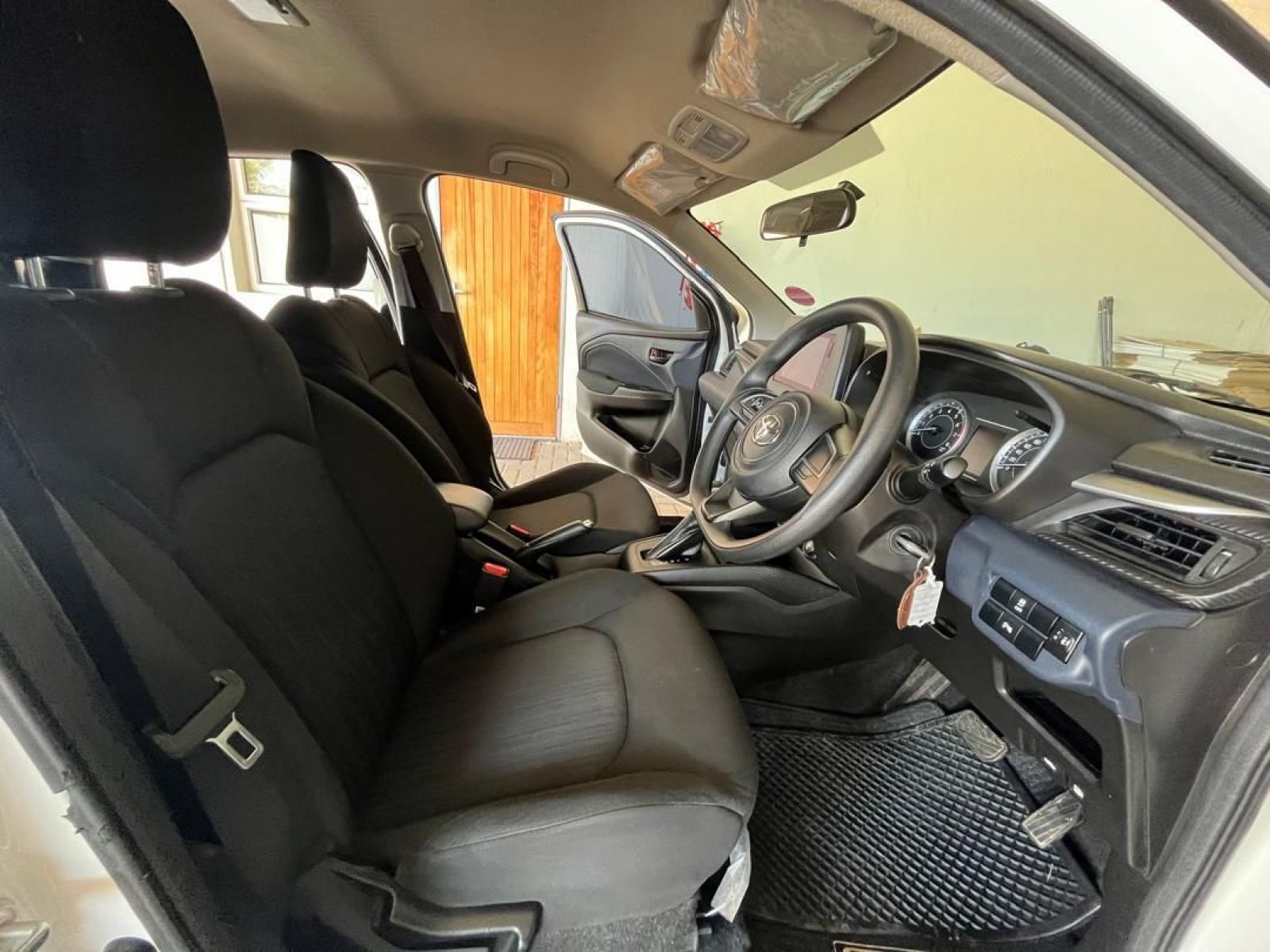 2023 Toyota Starlet photo 8