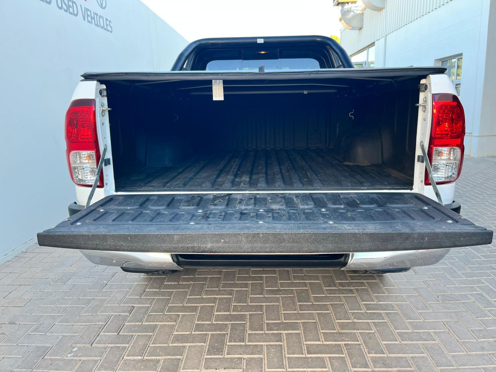 2023 Toyota Hilux photo 6