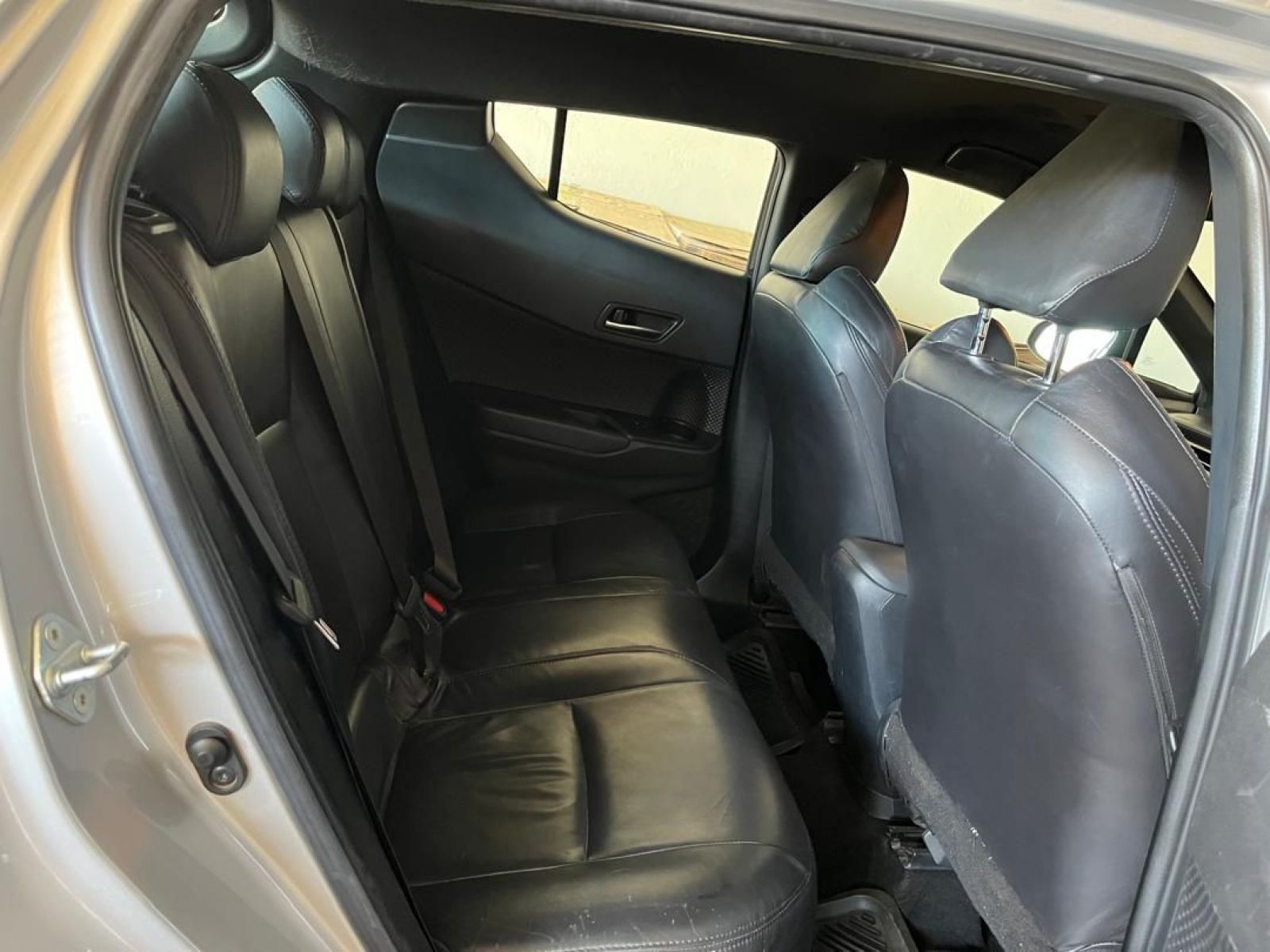 2020 Toyota C-HR photo 12