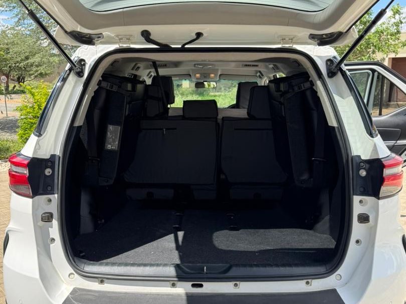 2023 Toyota Fortuner photo 10