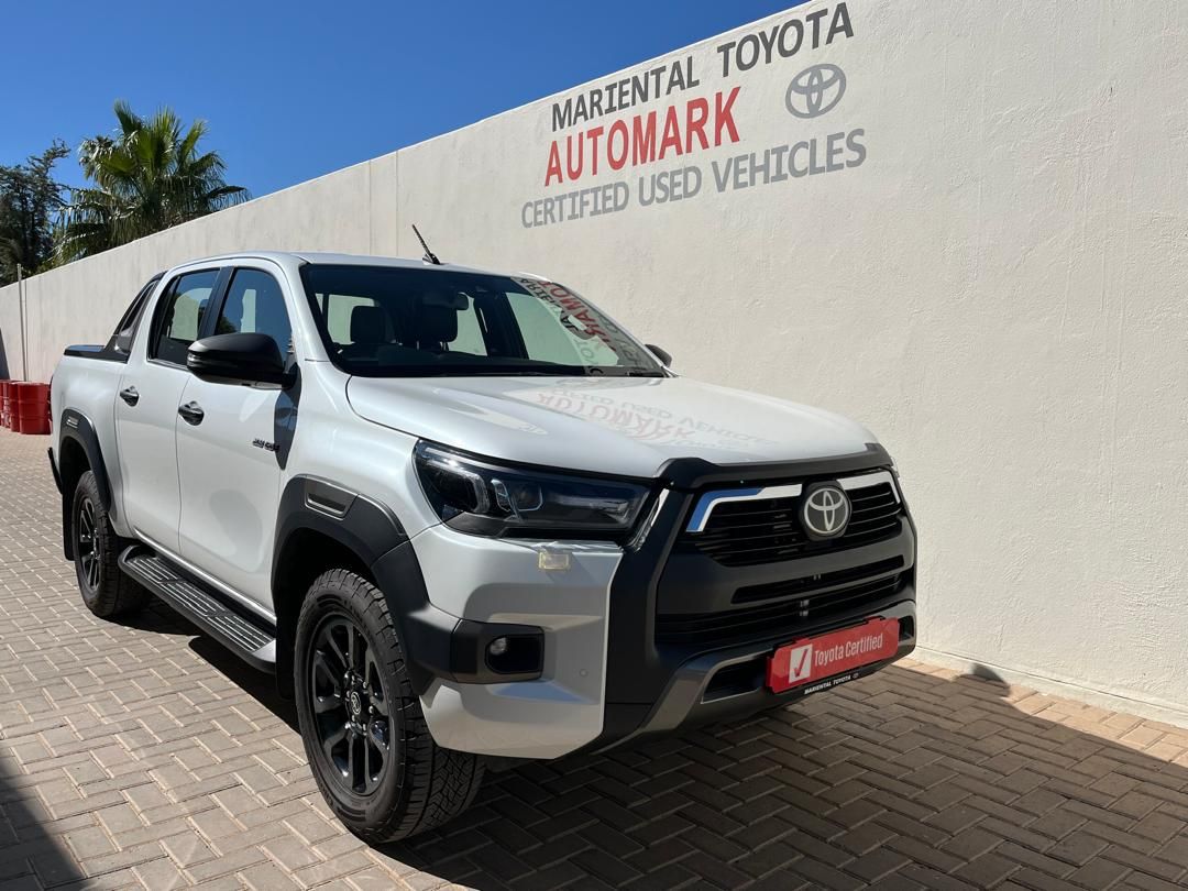 2022 Toyota Hilux photo 1