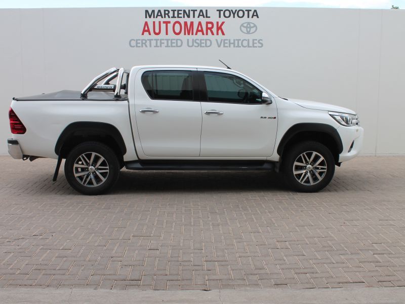 2018 Toyota Hilux photo 2
