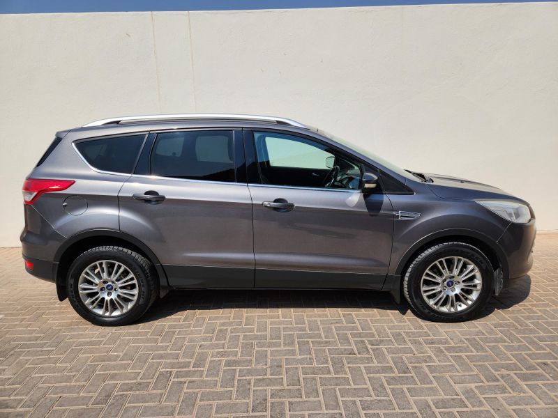 2014 Ford Kuga photo 3