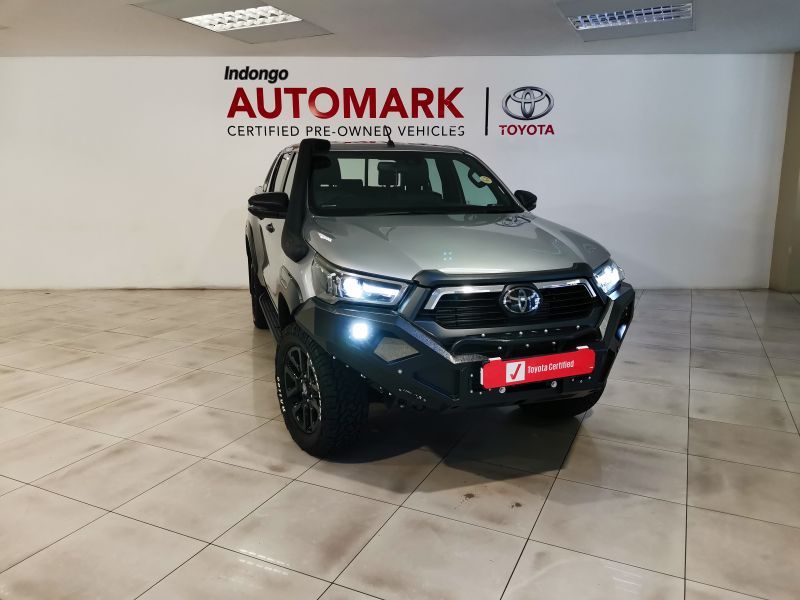 2021 Toyota Hilux photo 1