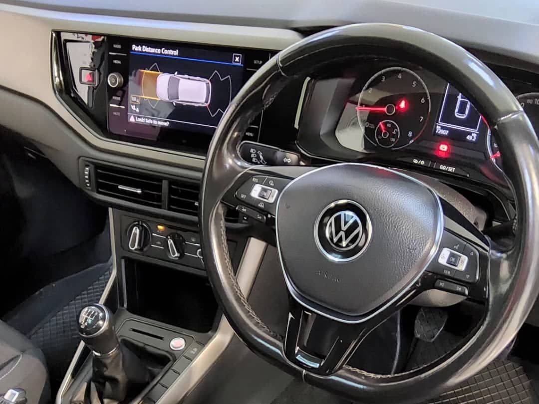 2021 Volkswagen Polo photo 6