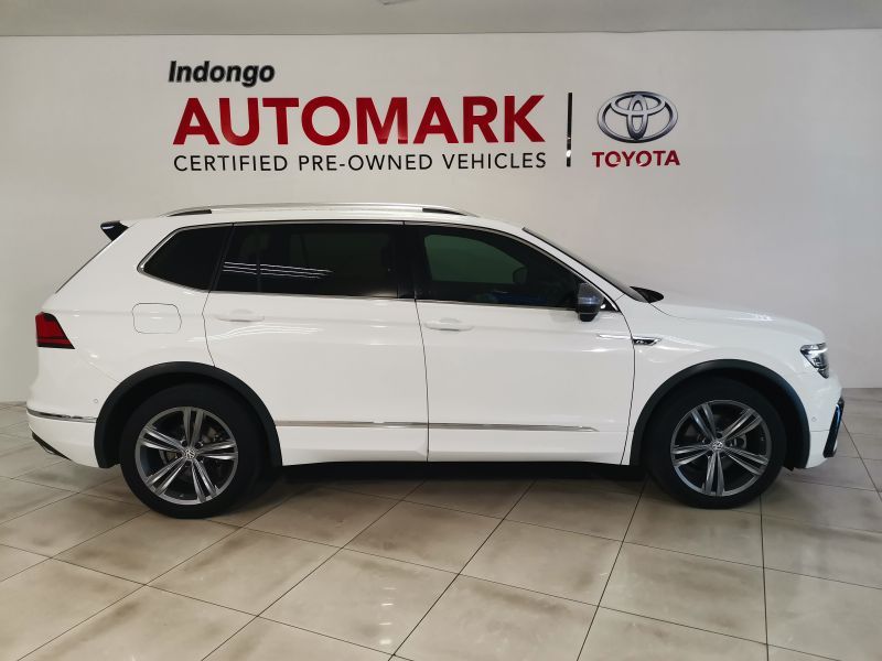 2019 Volkswagen Tiguan photo 2