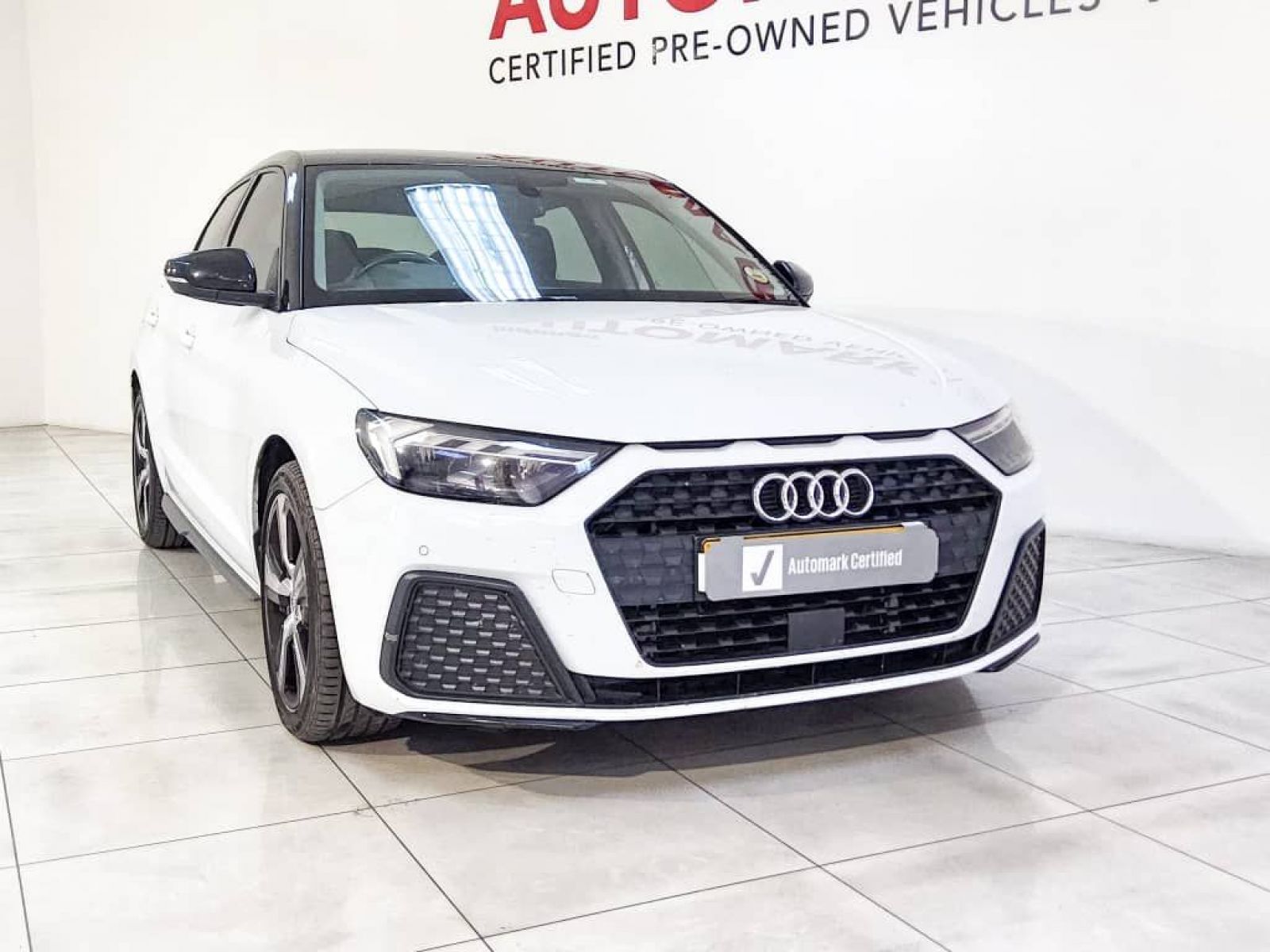 2020 Audi A1 photo 1