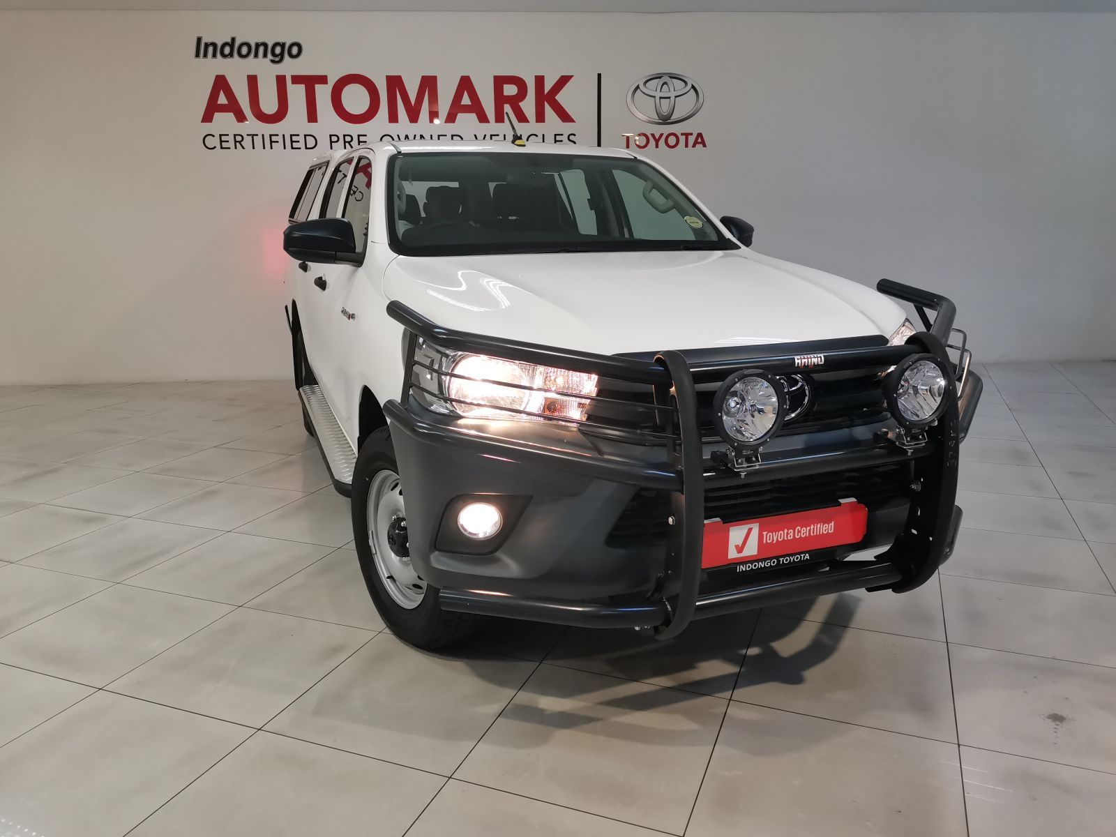 2024 Toyota Hilux photo 1