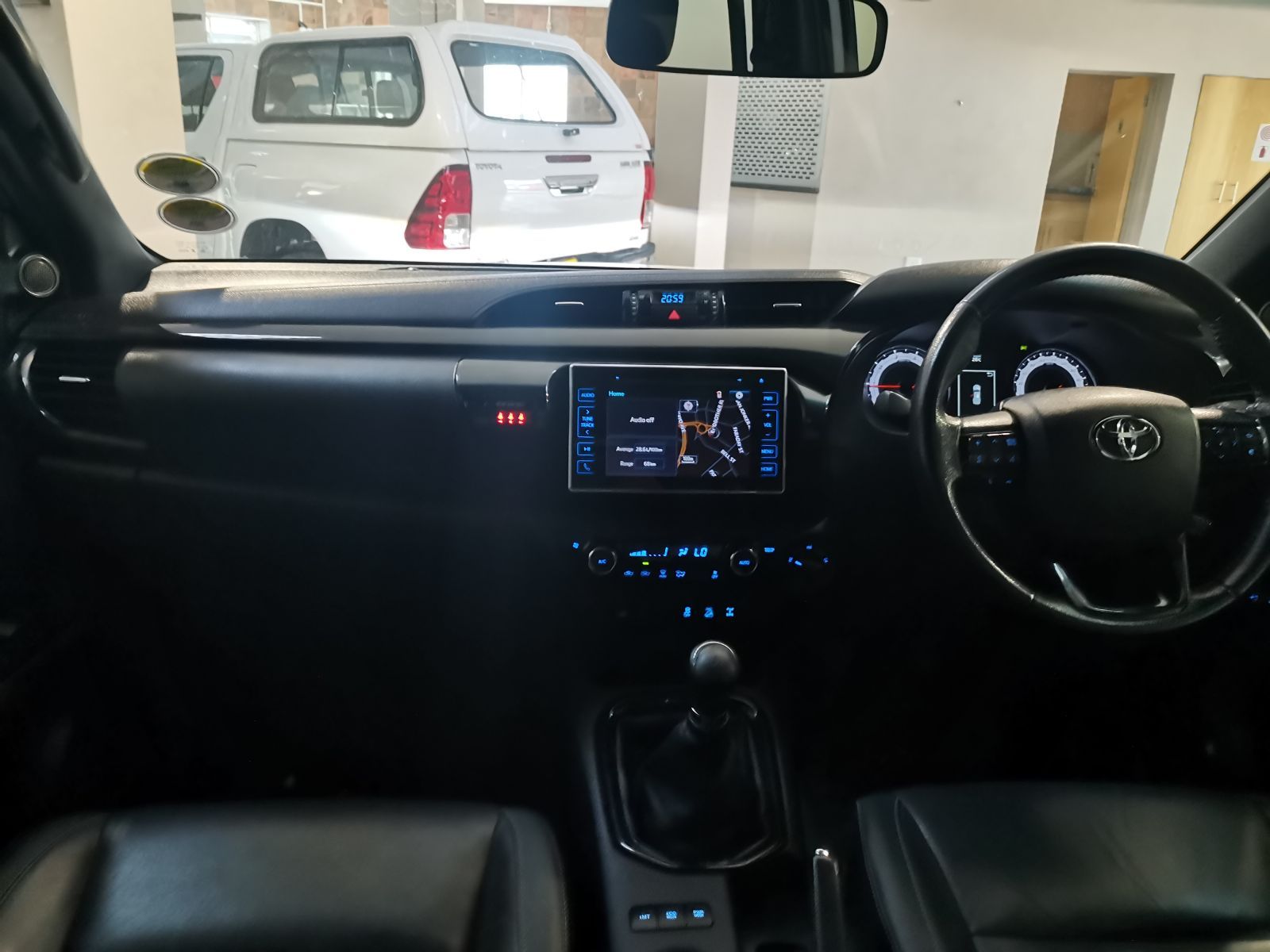 2018 Toyota Hilux photo 8
